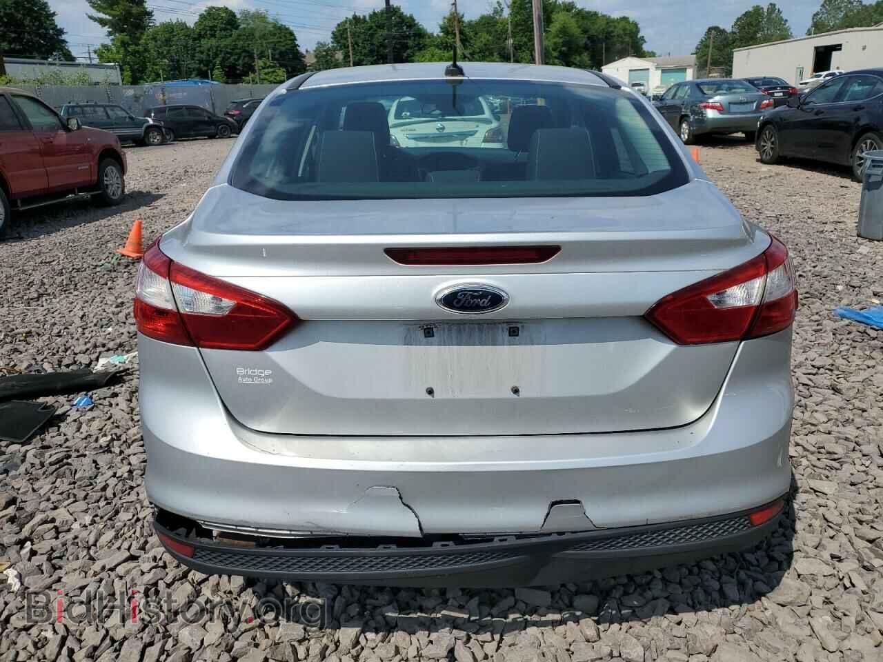 2012 FORD FOCUS - VIN: 1FAHP3F26CL303477 - Photo 6