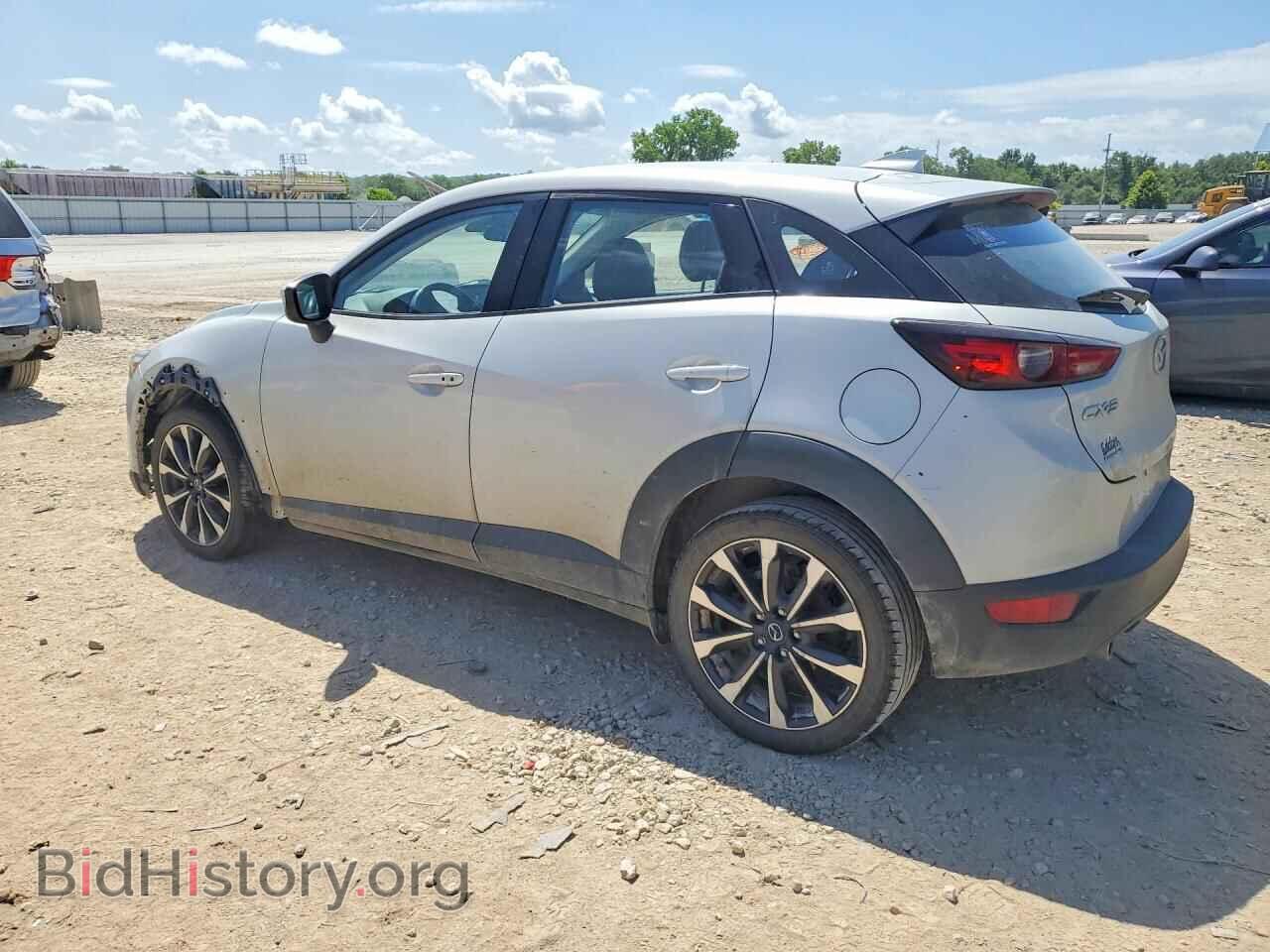 2019 MAZDA CX-3 - VIN: JM1DKDC71K1460261 - Photo 2