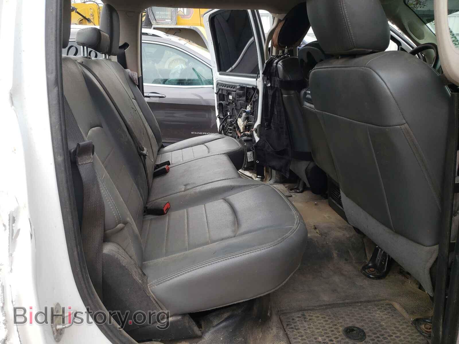 2014 RAM 2500 - VIN: 3C6TR5CT9EG230605 - Photo 6