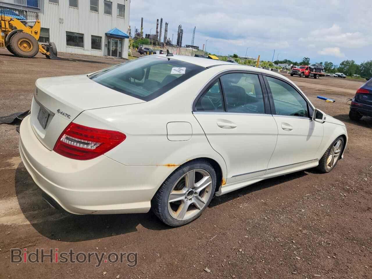 2012 MERCEDES-BENZ C-CLASS - VIN: WDDGF8FB1CA633826 - Фото 3
