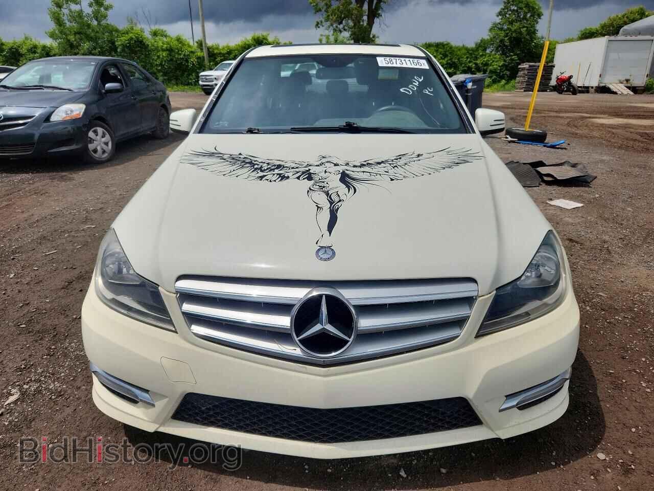 2012 MERCEDES-BENZ C-CLASS - VIN: WDDGF8FB1CA633826 - Фото 5