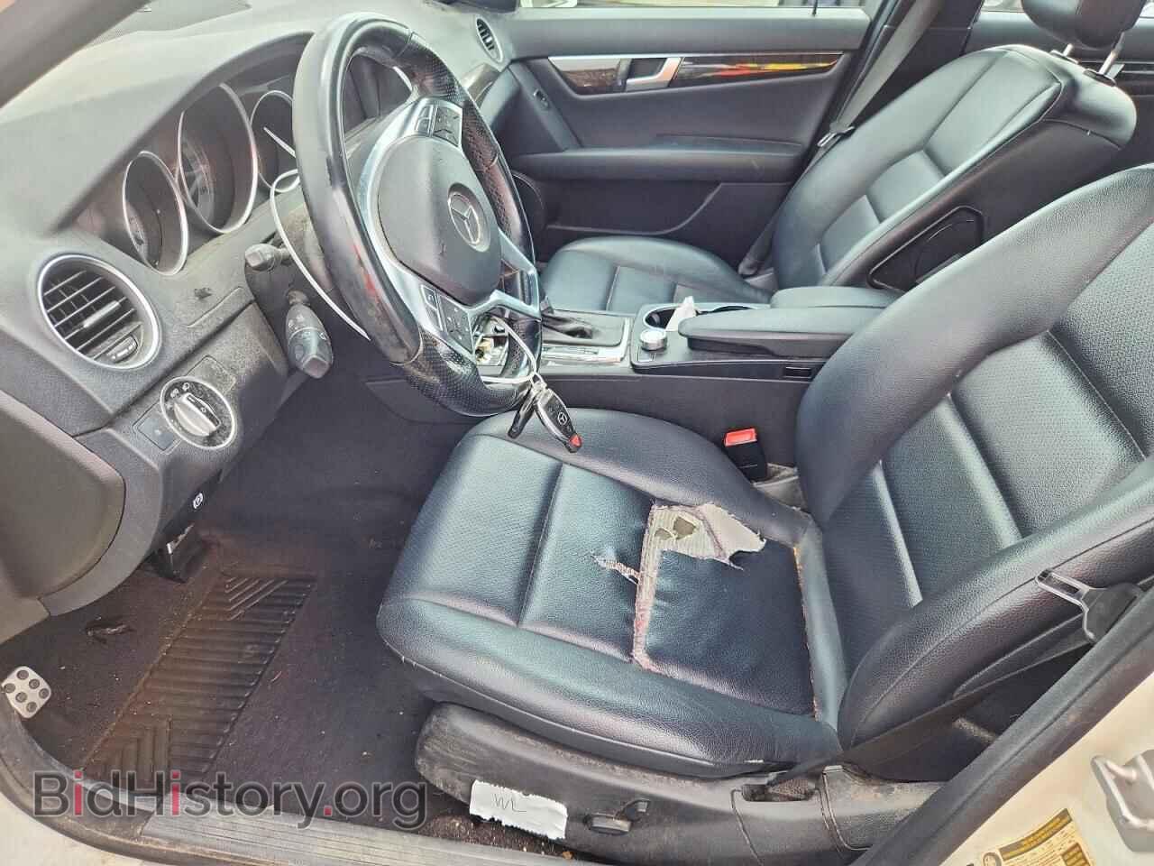 2012 MERCEDES-BENZ C-CLASS - VIN: WDDGF8FB1CA633826 - Фото 7