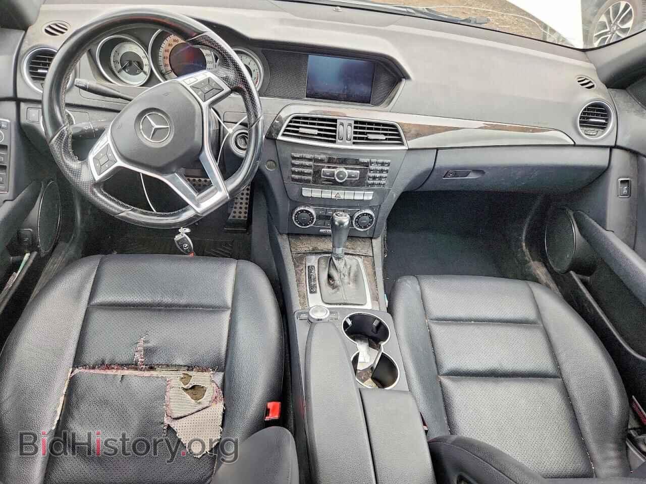 2012 MERCEDES-BENZ C-CLASS - VIN: WDDGF8FB1CA633826 - Фото 8