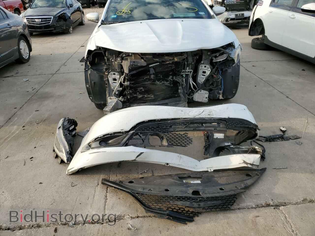 2016 CHRYSLER 200 - VIN: 1C3CCCBG8GN161083 - Фото 9