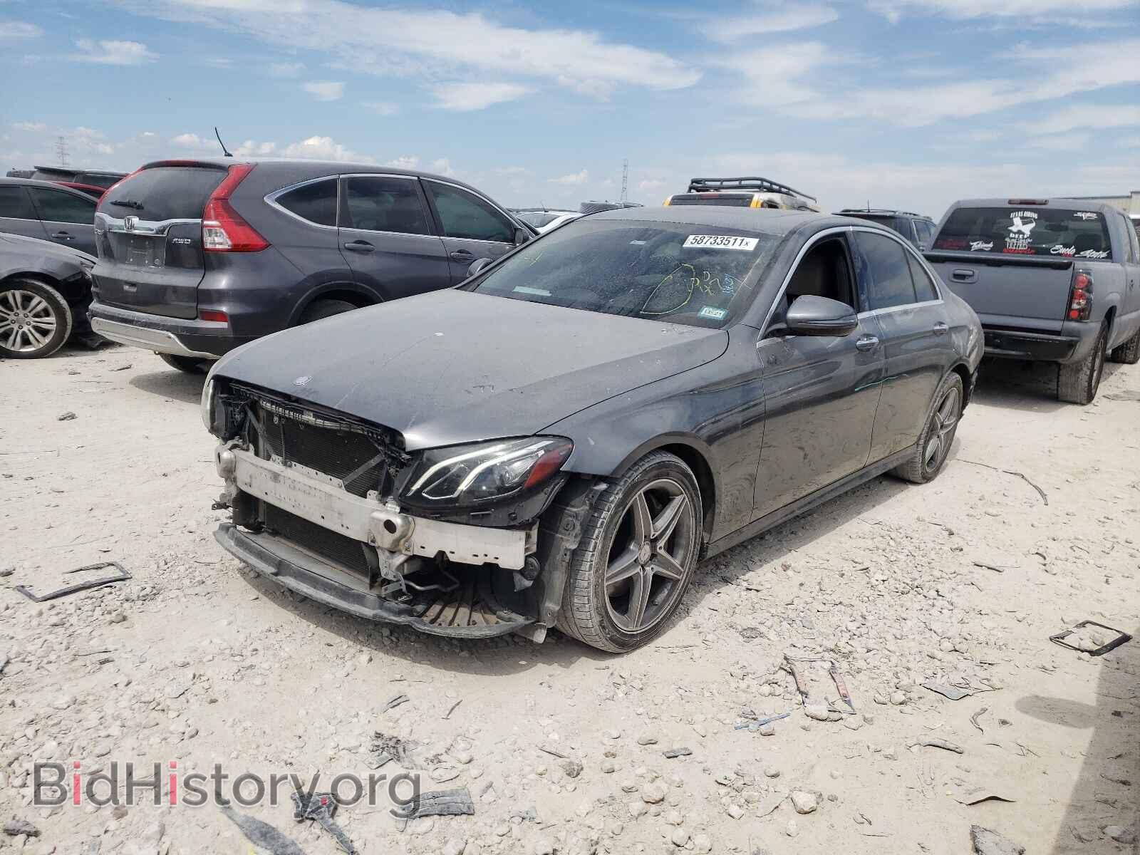 2017 MERCEDES-BENZ E-CLASS - VIN: WDDZF4JB8HA100470 - Фото 2