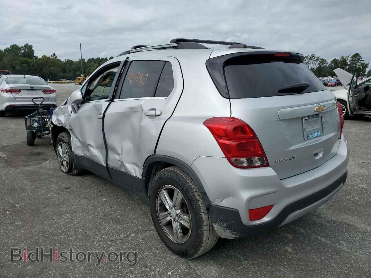 2017 CHEVROLET TRAX - VIN: 3GNCJPSB4HL150541 - Фото 3