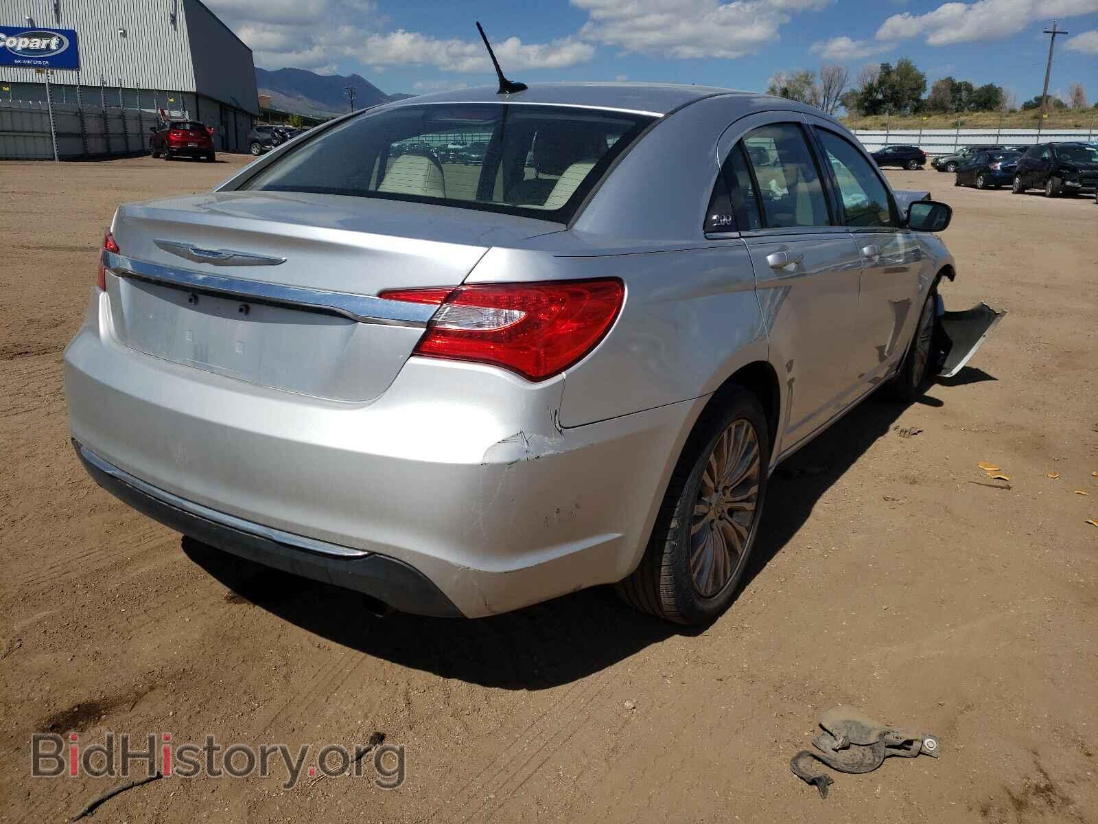 2012 CHRYSLER 200 - VIN: 1C3CCBAB6CN272189 - Фото 4