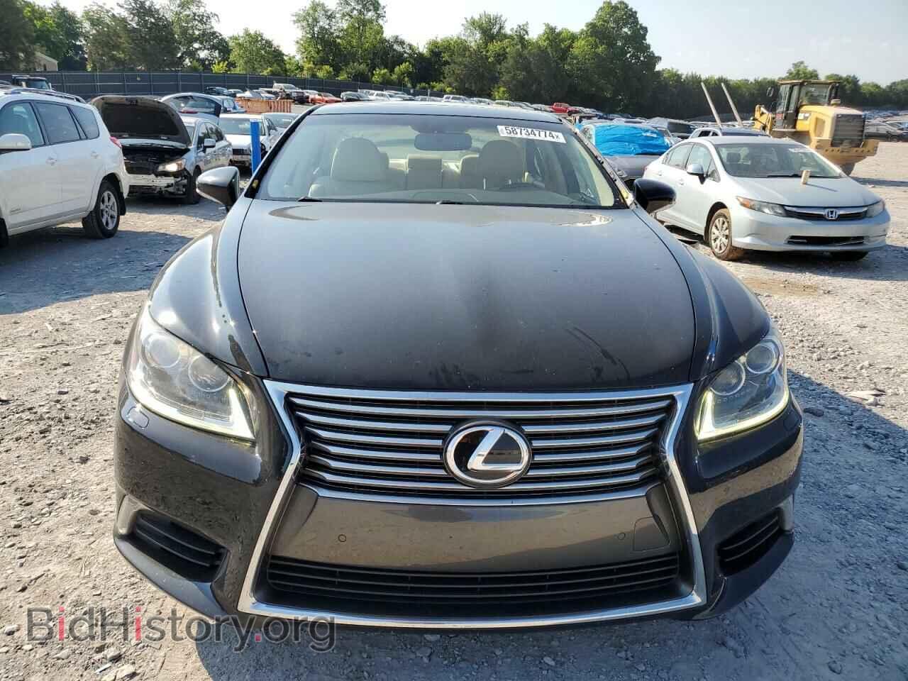 2014 LEXUS LS460 - VIN: JTHBL5EFXE5132010 - Photo 5