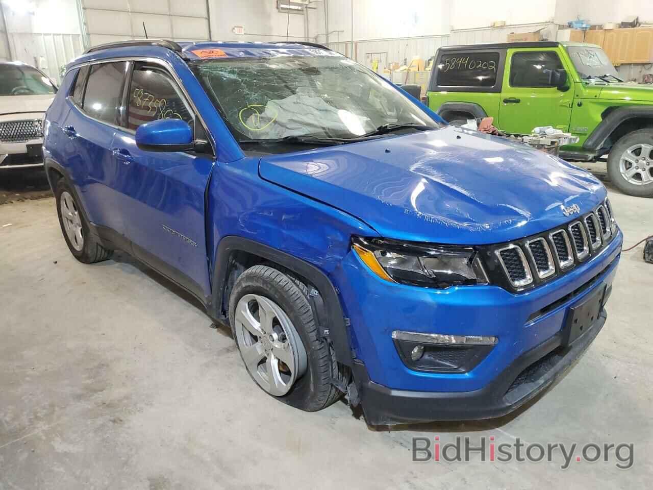 Фотография 3C4NJCBB4HT652573 - JEEP COMPASS 2017