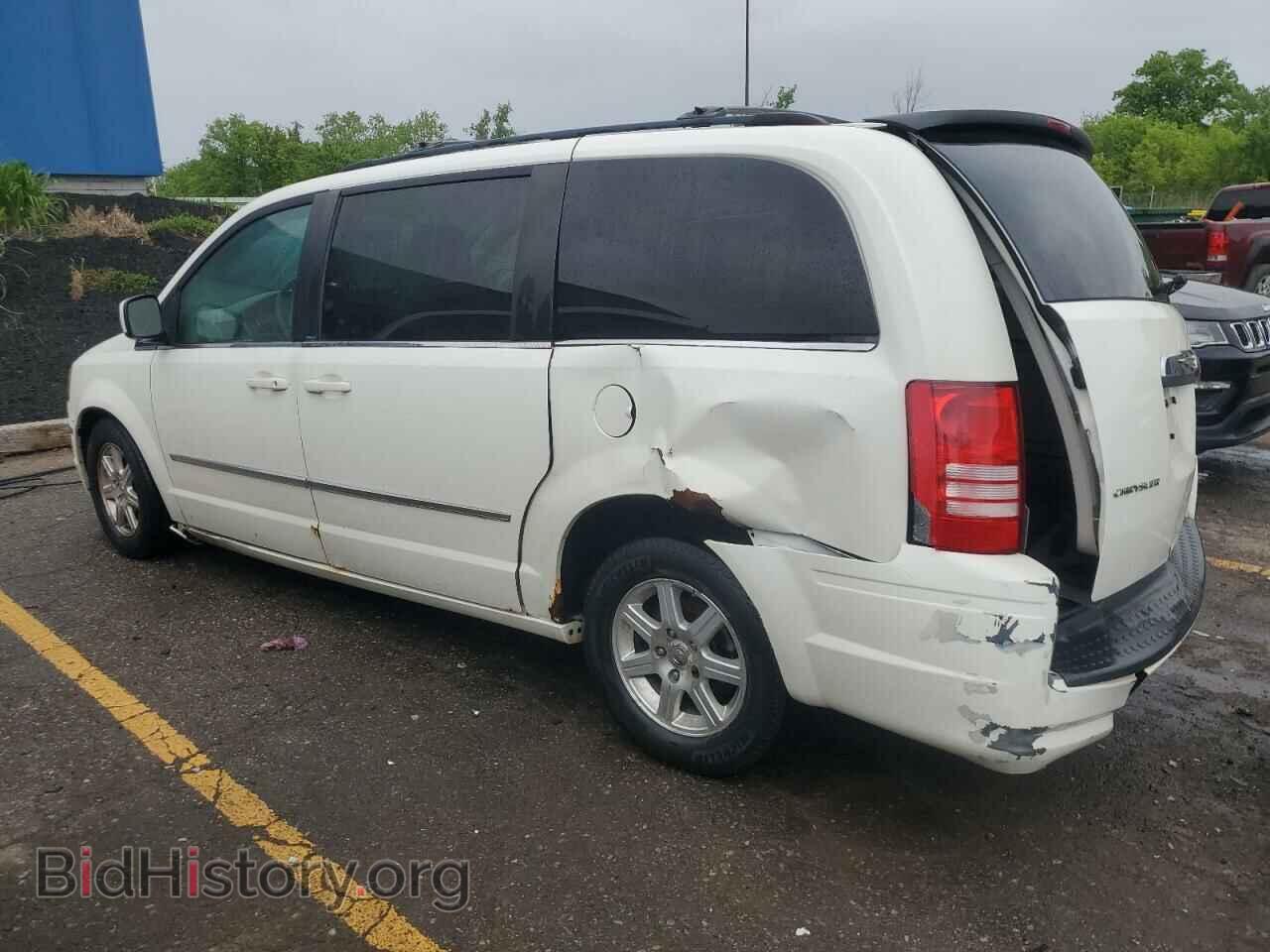 2010 CHRYSLER MINIVAN - VIN: 2A4RR5D15AR122433 - Фото 2