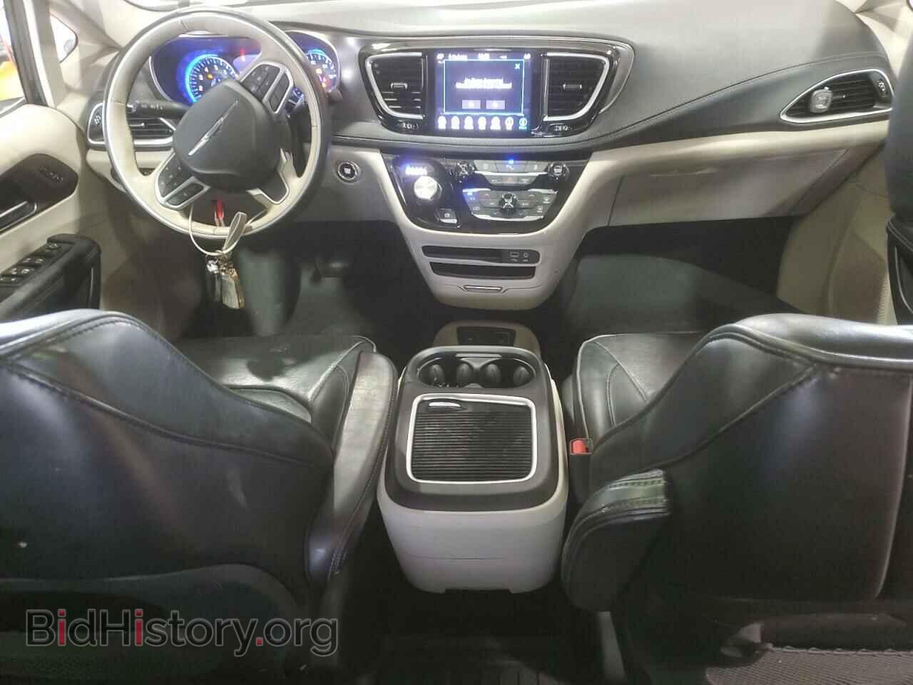 2018 CHRYSLER PACIFICA - VIN: 2C4RC1GG2JR149279 - Фото 8
