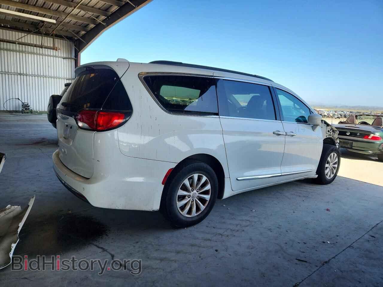 2017 CHRYSLER PACIFICA - VIN: 2C4RC1BG1HR535399 - Photo 3