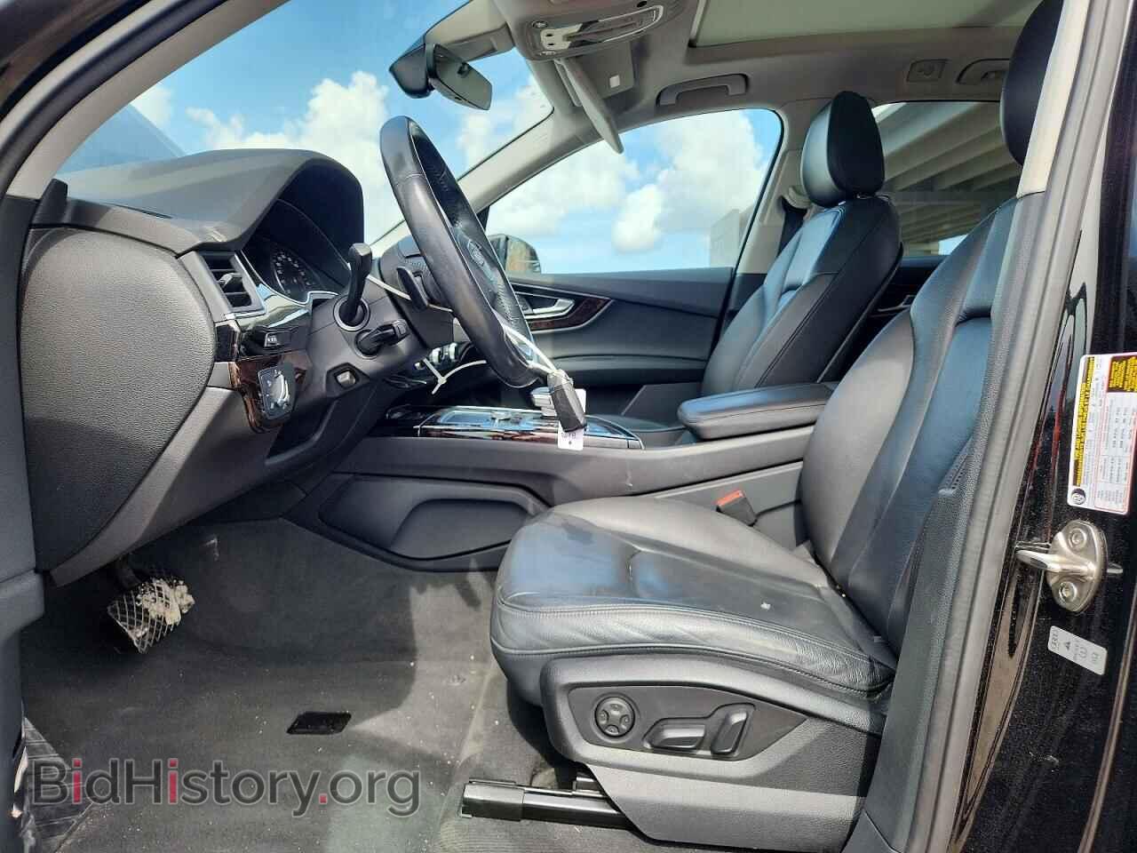 2017 AUDI Q7 - VIN: WA1LAAF70HD048150 - Photo 7