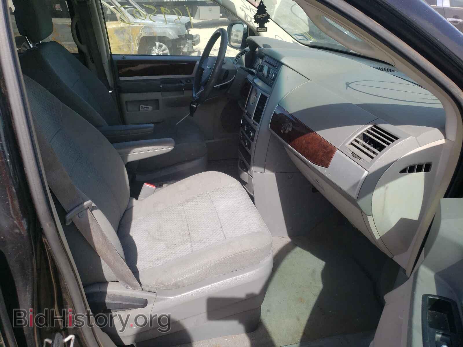 2010 CHRYSLER MINIVAN - VIN: 2A4RR5D18AR306815 - Фото 5