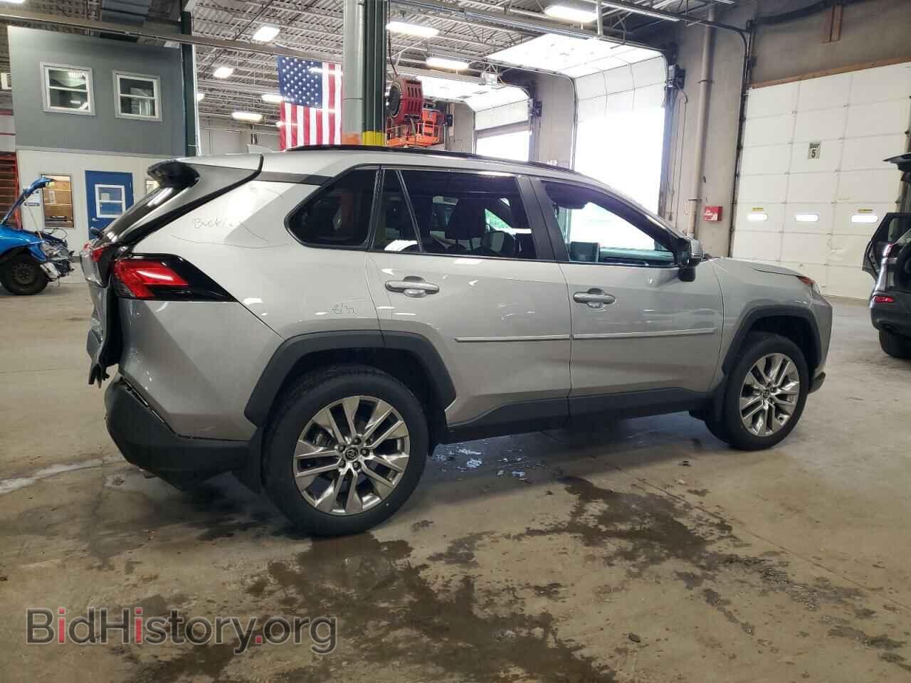 2021 TOYOTA RAV4 - VIN: 2T3A1RFV3MC155735 - Фото 3