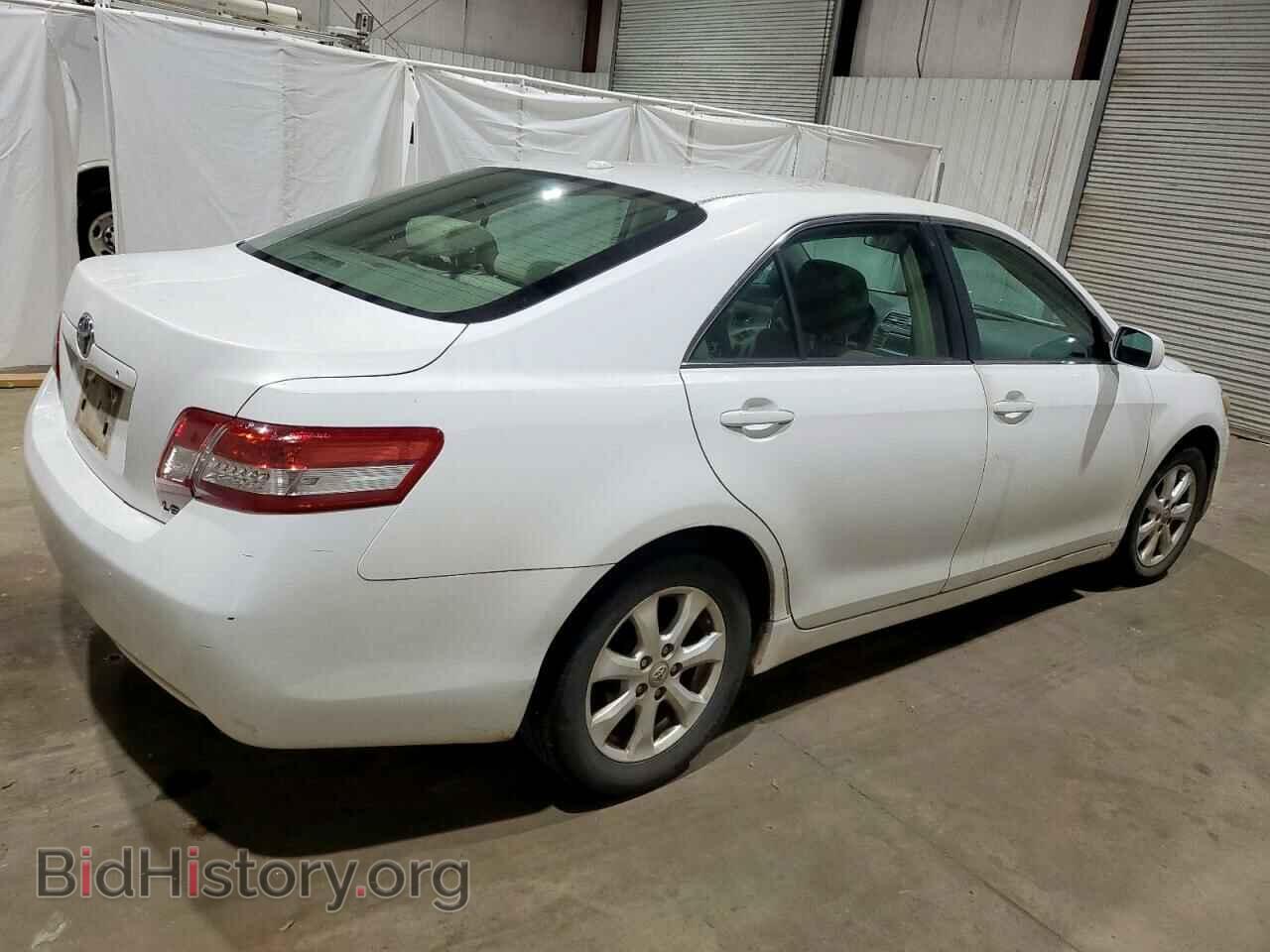 2011 TOYOTA CAMRY - VIN: 4T4BF3EK1BR145421 - Фото 3