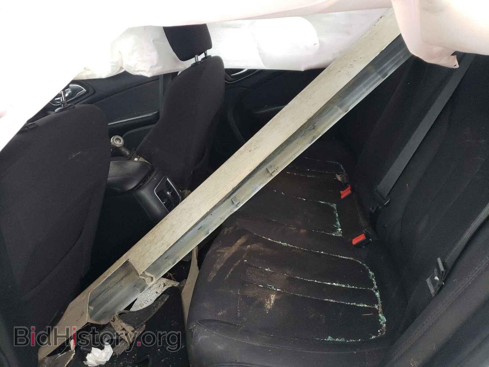 2015 CHRYSLER 200 - VIN: 1C3CCCAB6FN605940 - Фото 6