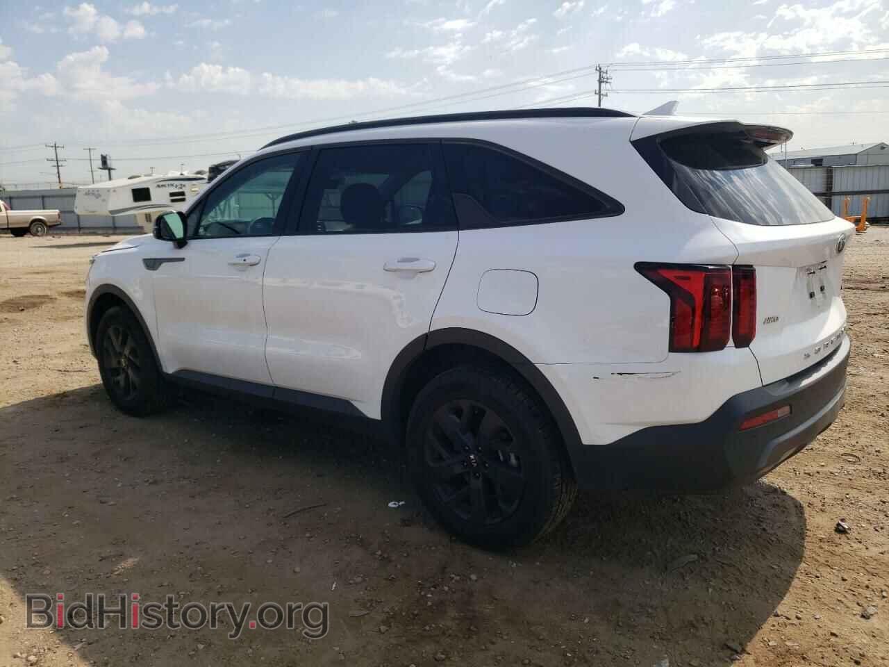 2021 KIA SORENTO - VIN: 5XYRLDLC5MG031854 - Фото 2