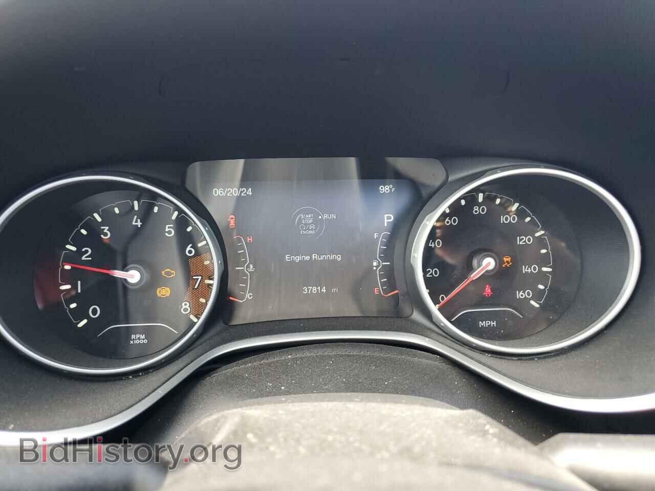 2018 JEEP COMPASS - VIN: 3C4NJDCB5JT100946 - Фото 9