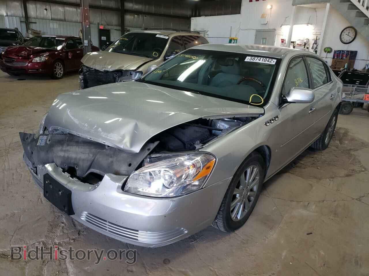 2009 BUICK LUCERNE - VIN: 1G4HD57149U149158 - Фото 2