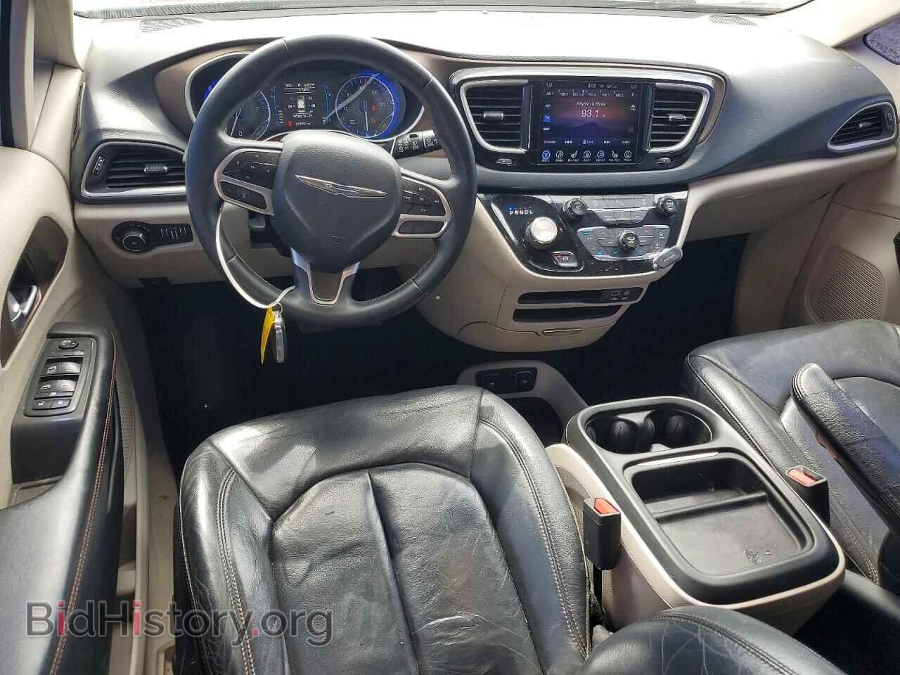 2017 CHRYSLER PACIFICA - VIN: 2C4RC1BG5HR739302 - Photo 8