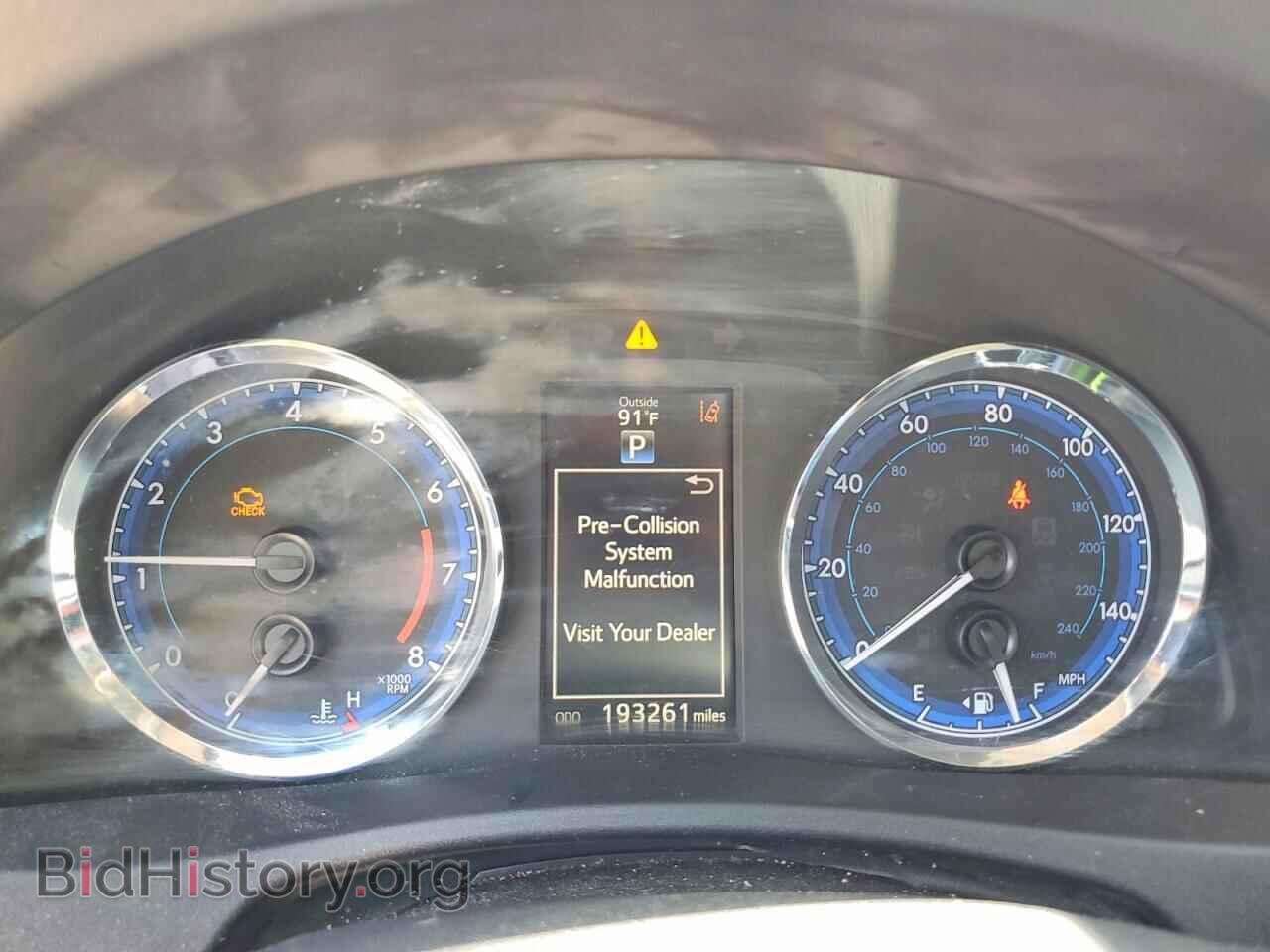 2017 TOYOTA COROLLA - VIN: 2T1BURHE4HC790020 - Фото 9