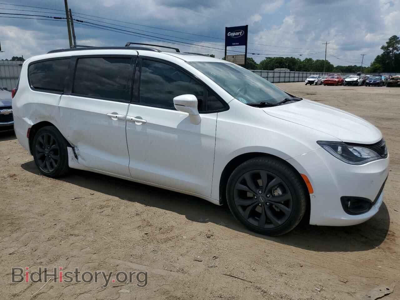 2018 CHRYSLER PACIFICA - VIN: 2C4RC1GG8JR365136 - Фото 4