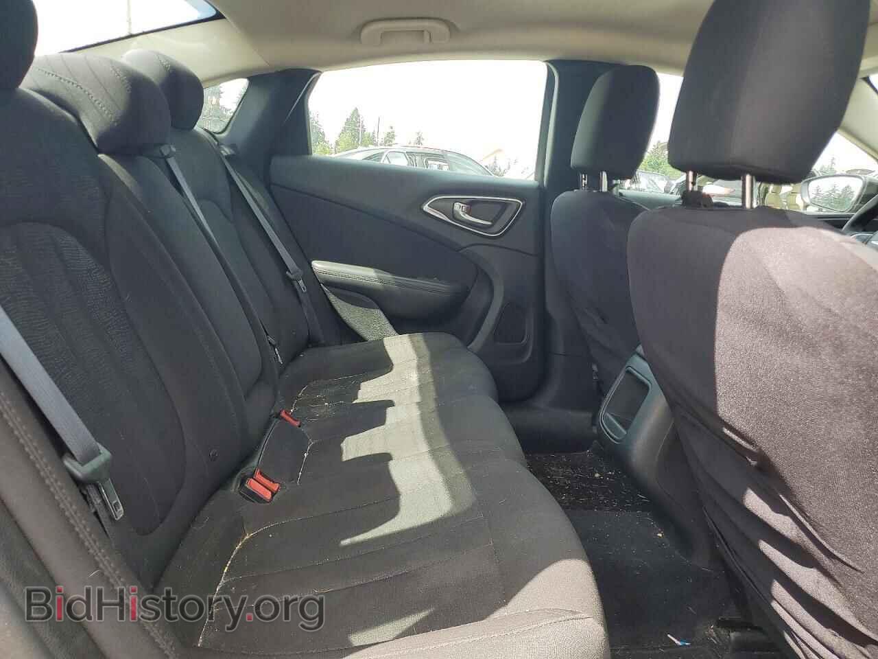 2015 CHRYSLER 200 - VIN: 1C3CCCAB1FN724009 - Фото 10
