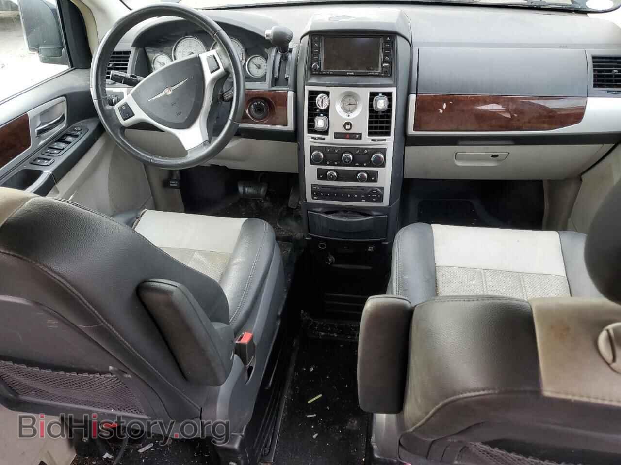 2010 CHRYSLER MINIVAN - VIN: 2A4RR8DXXAR366830 - Фото 8