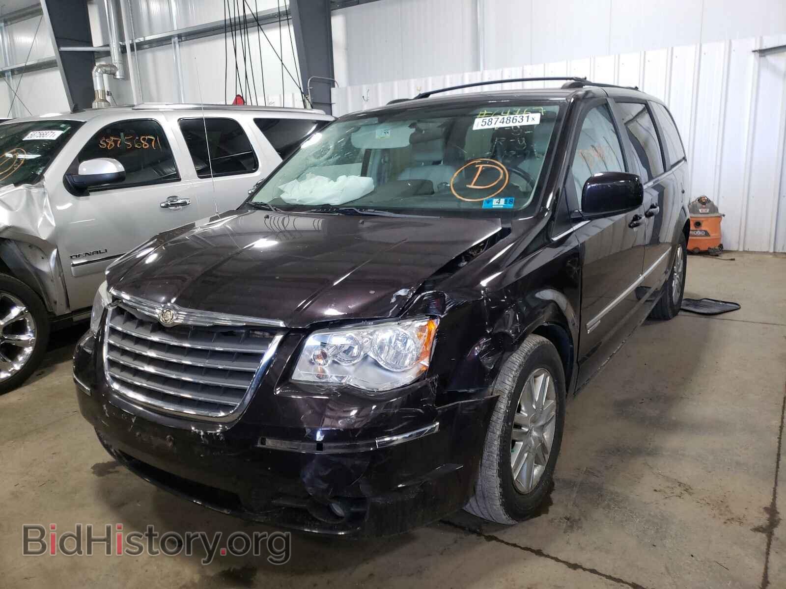 2010 CHRYSLER MINIVAN - VIN: 2A4RR5D10AR293641 - Фото 2