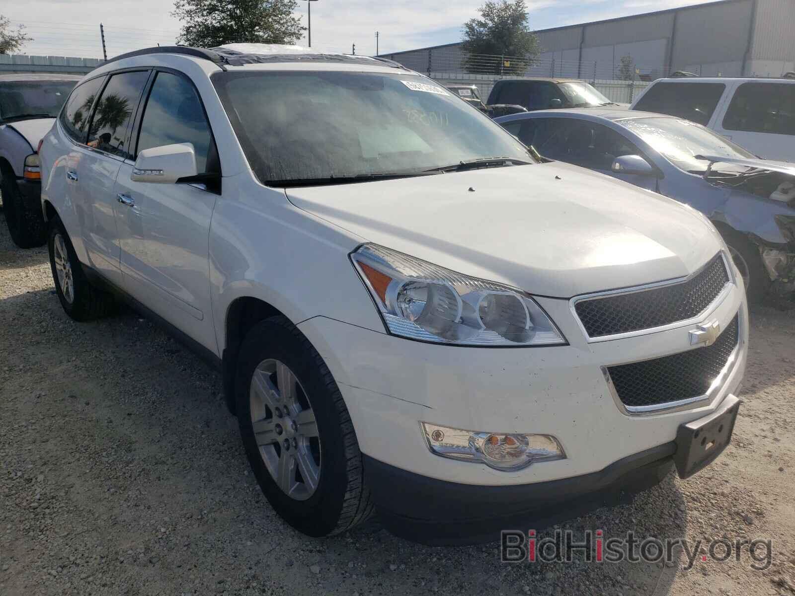 Photo 1GNKVGED3BJ104131 - CHEVROLET TRAVERSE 2011
