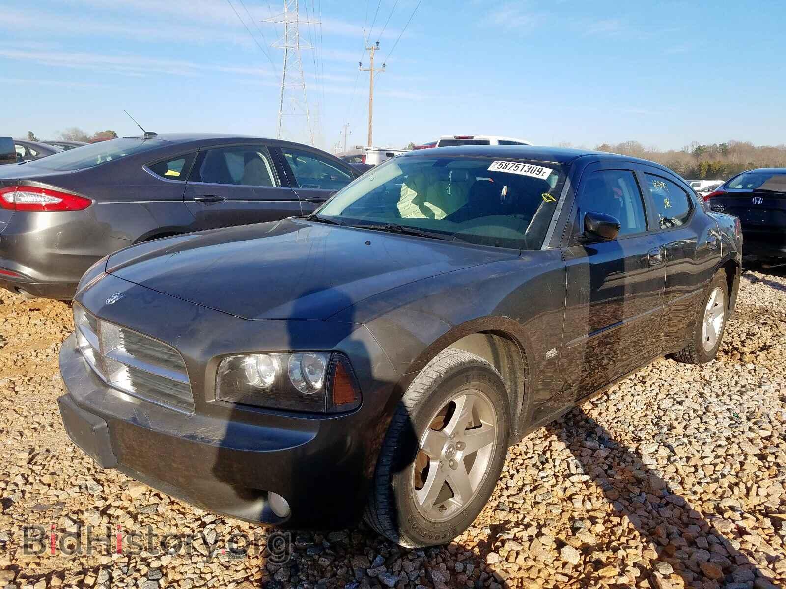2010 DODGE CHARGER - VIN: 2B3CA3CV1AH266774 - Фото 2