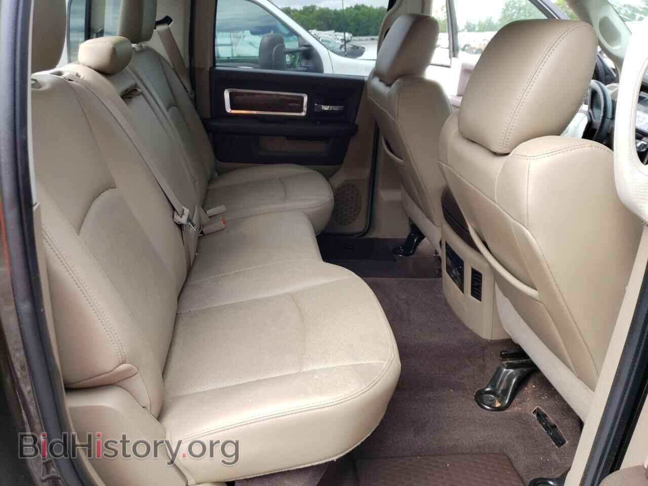 2011 DODGE All Models - VIN: 3D73M3CL0BG536024 - Photo 10
