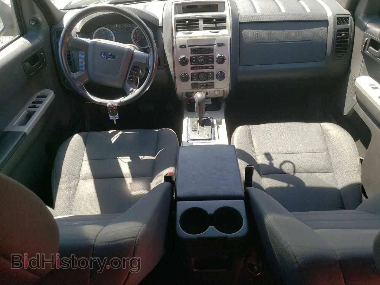 2011 FORD ESCAPE - VIN: 1FMCU9DG1BKA62345 - Photo 8