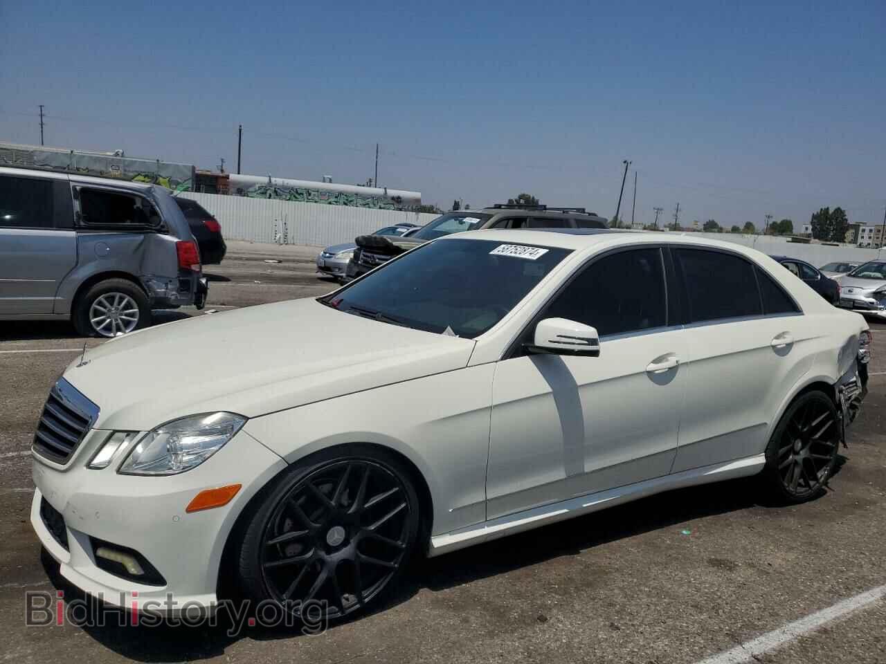 Фотография WDDHF5GB9BA413690 - MERCEDES-BENZ E-CLASS 2011