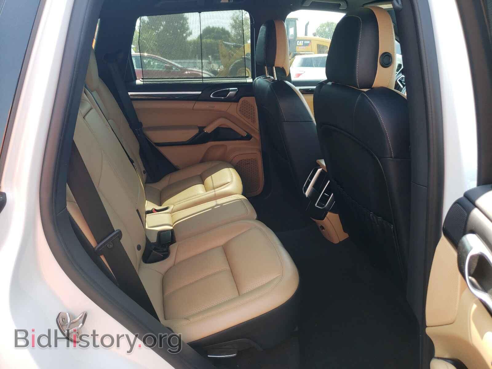 2016 PORSCHE CAYENNE - VIN: WP1AB2A2XGLA96897 - Фото 6