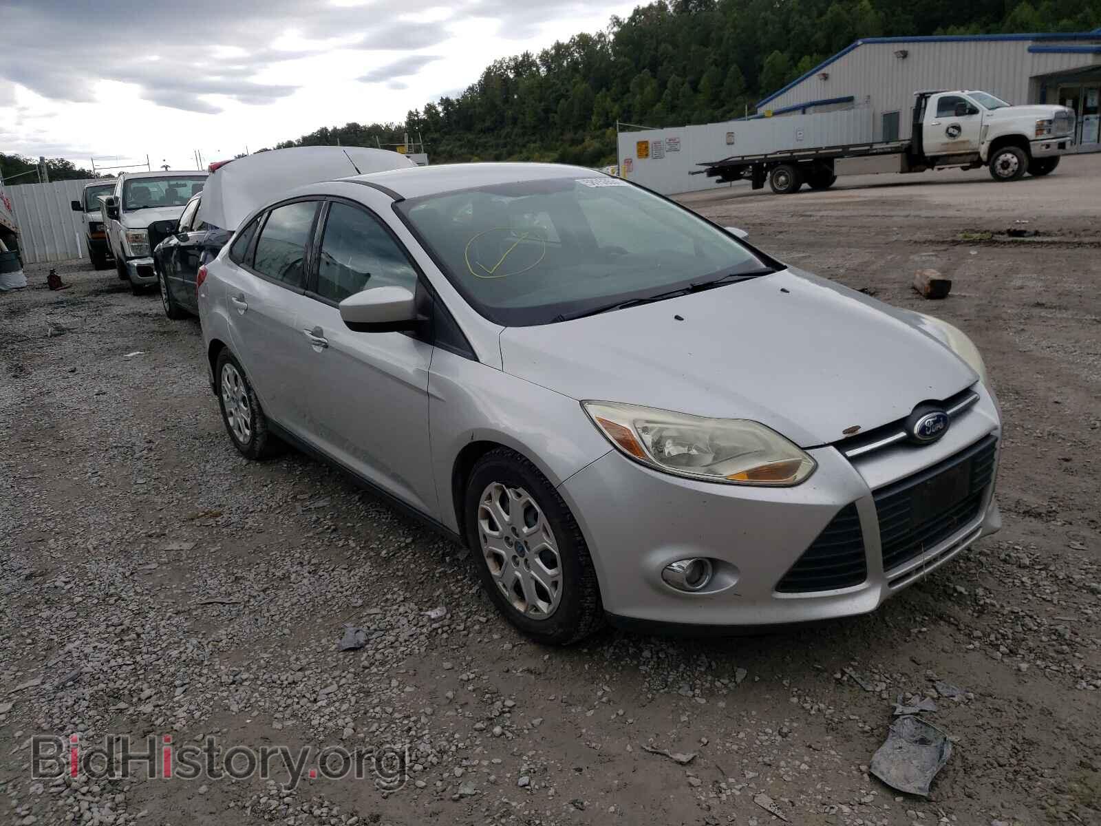 Фотография 1FAHP3F24CL186675 - FORD FOCUS 2012