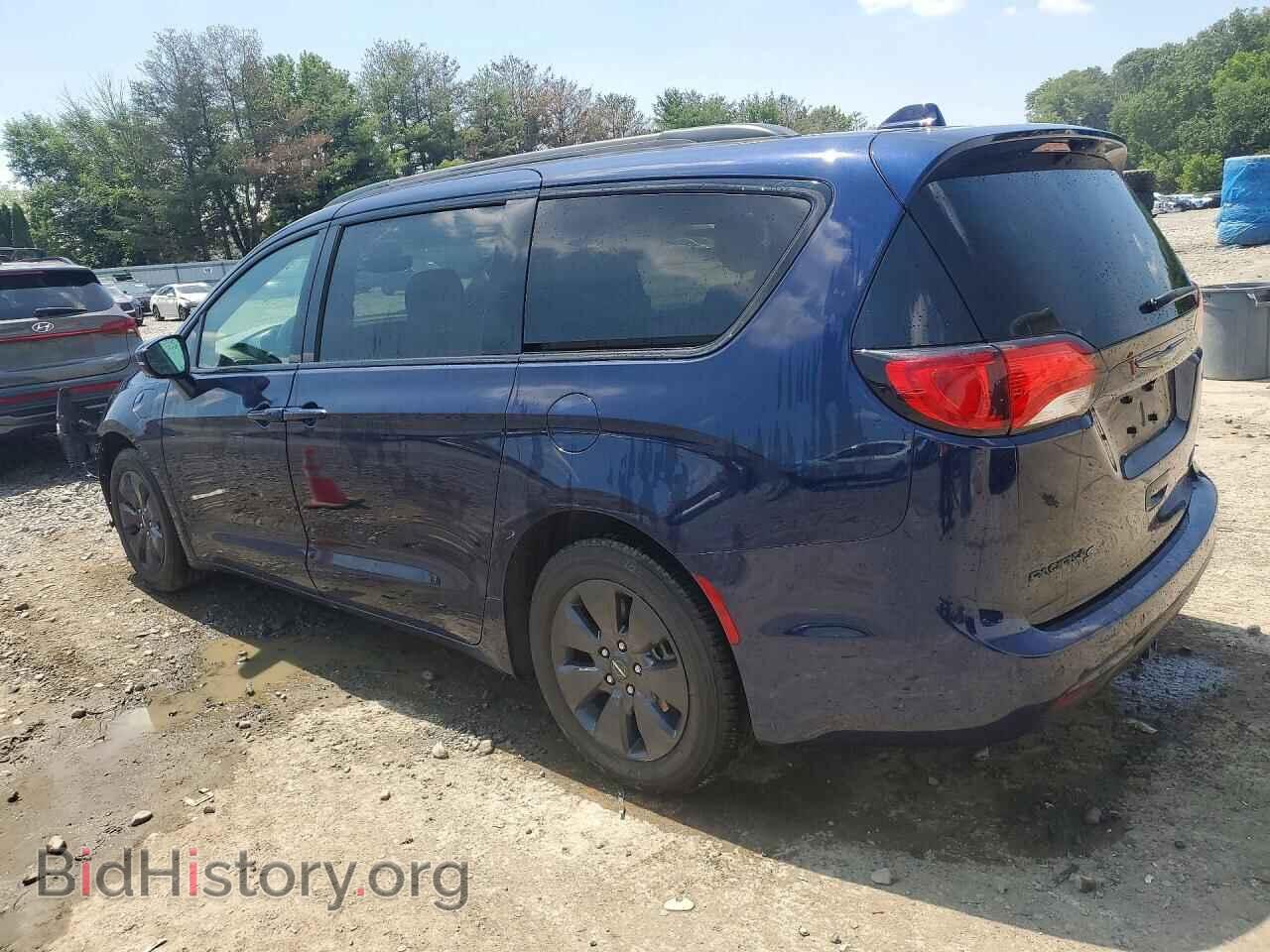 2020 CHRYSLER PACIFICA - VIN: 2C4RC1N72LR112190 - Photo 2