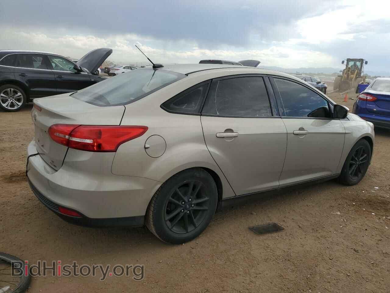 2016 FORD FOCUS - VIN: 1FADP3F2XGL361533 - Photo 3