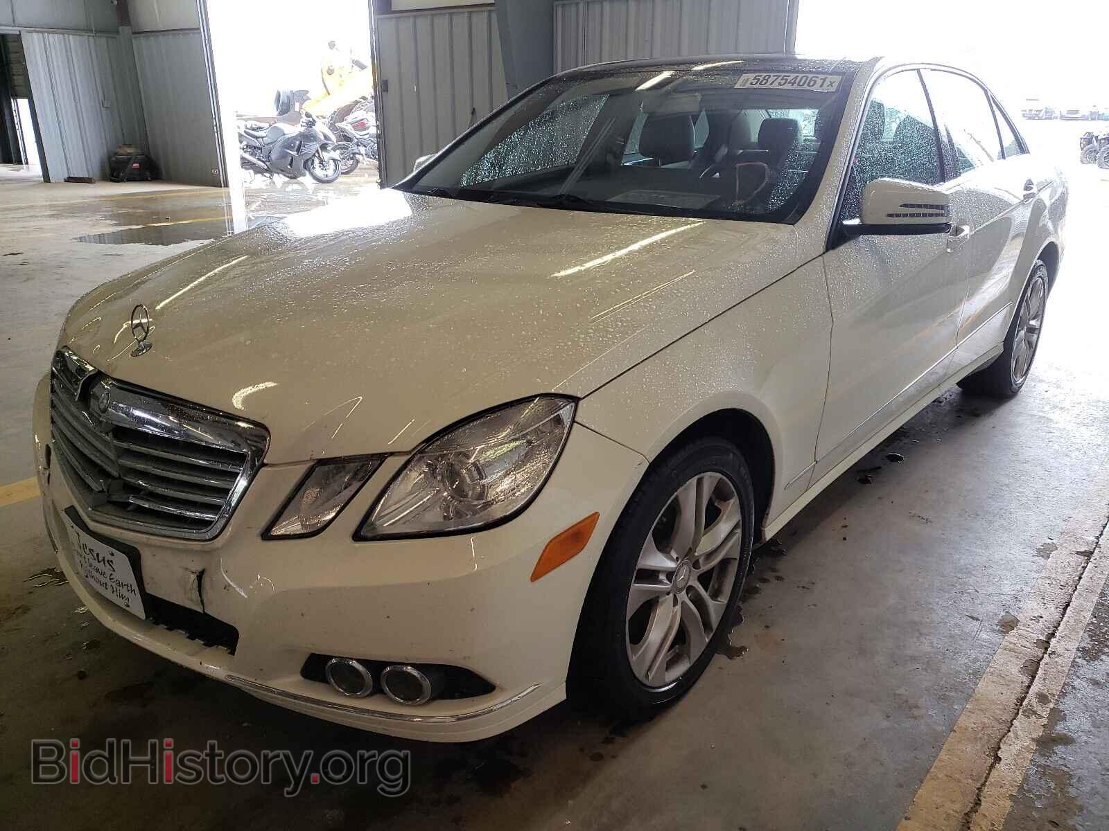 2010 MERCEDES-BENZ E-CLASS - VIN: WDDHF8HB3AA189704 - Фото 2
