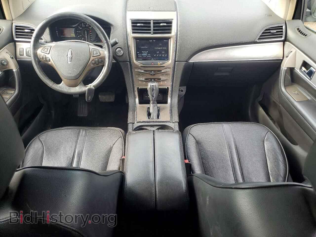 2011 LINCOLN MKX - VIN: 2LMDJ8JK5BBJ06037 - Photo 8