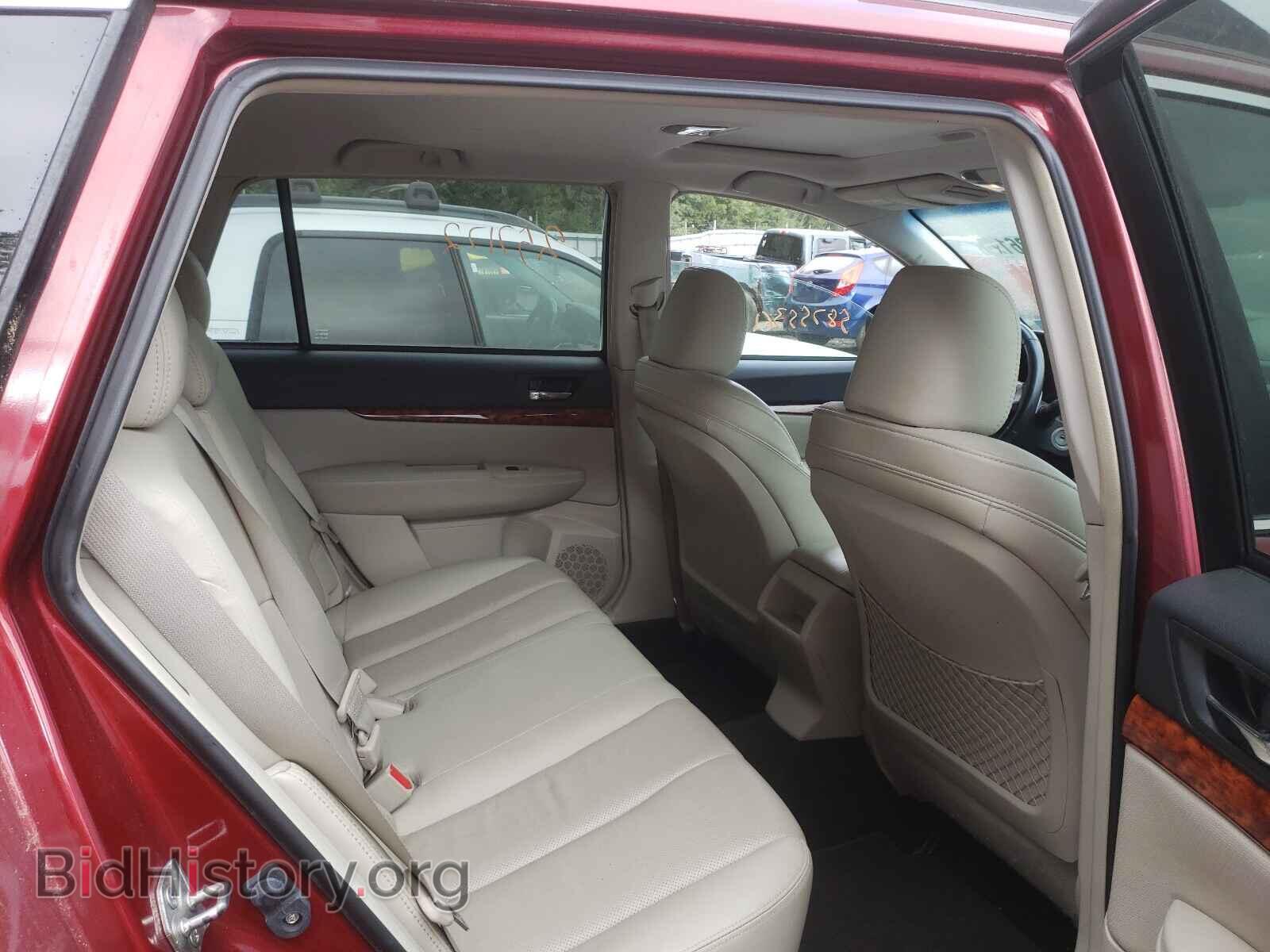 2011 SUBARU OUTBACK - VIN: 4S4BRBLC9B3447102 - Photo 6
