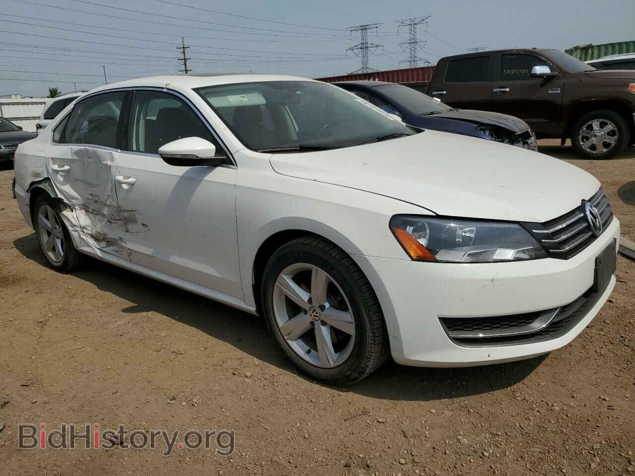 2012 VOLKSWAGEN PASSAT - VIN: 1VWBP7A32CC012012 - Фото 4