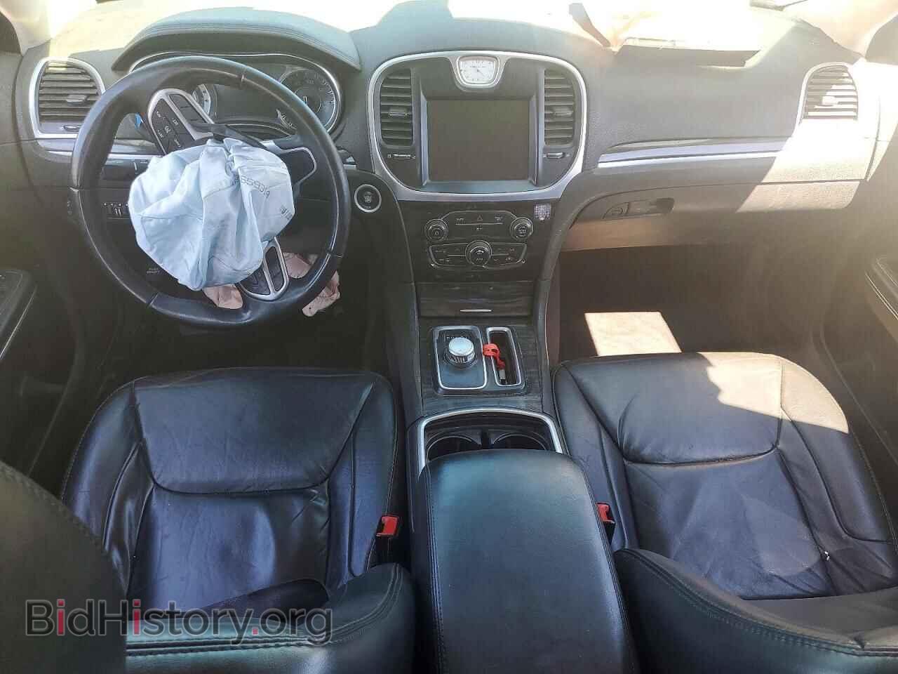 2017 CHRYSLER 300 - VIN: 2C3CCAAG2HH552357 - Фото 8