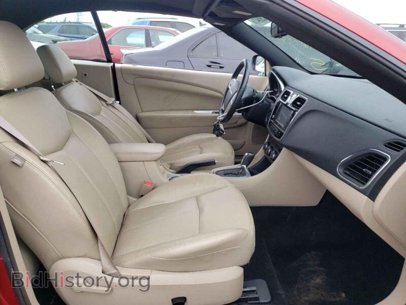 2011 Chrysler 200 (VIN 1C3BC7EG4BN565618) — photo 5 of 10