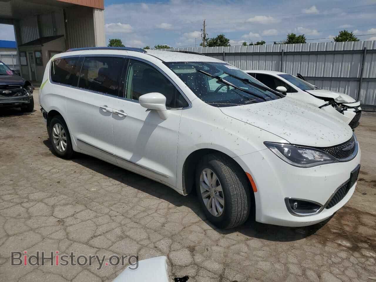 2018 CHRYSLER PACIFICA - VIN: 2C4RC1BG9JR128761 - Фото 4