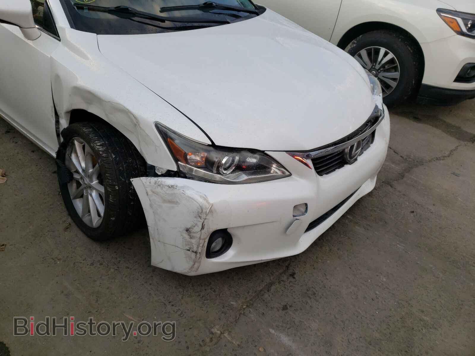 2013 LEXUS CT 200 - VIN: JTHKD5BH1D2164766 - Фото 9