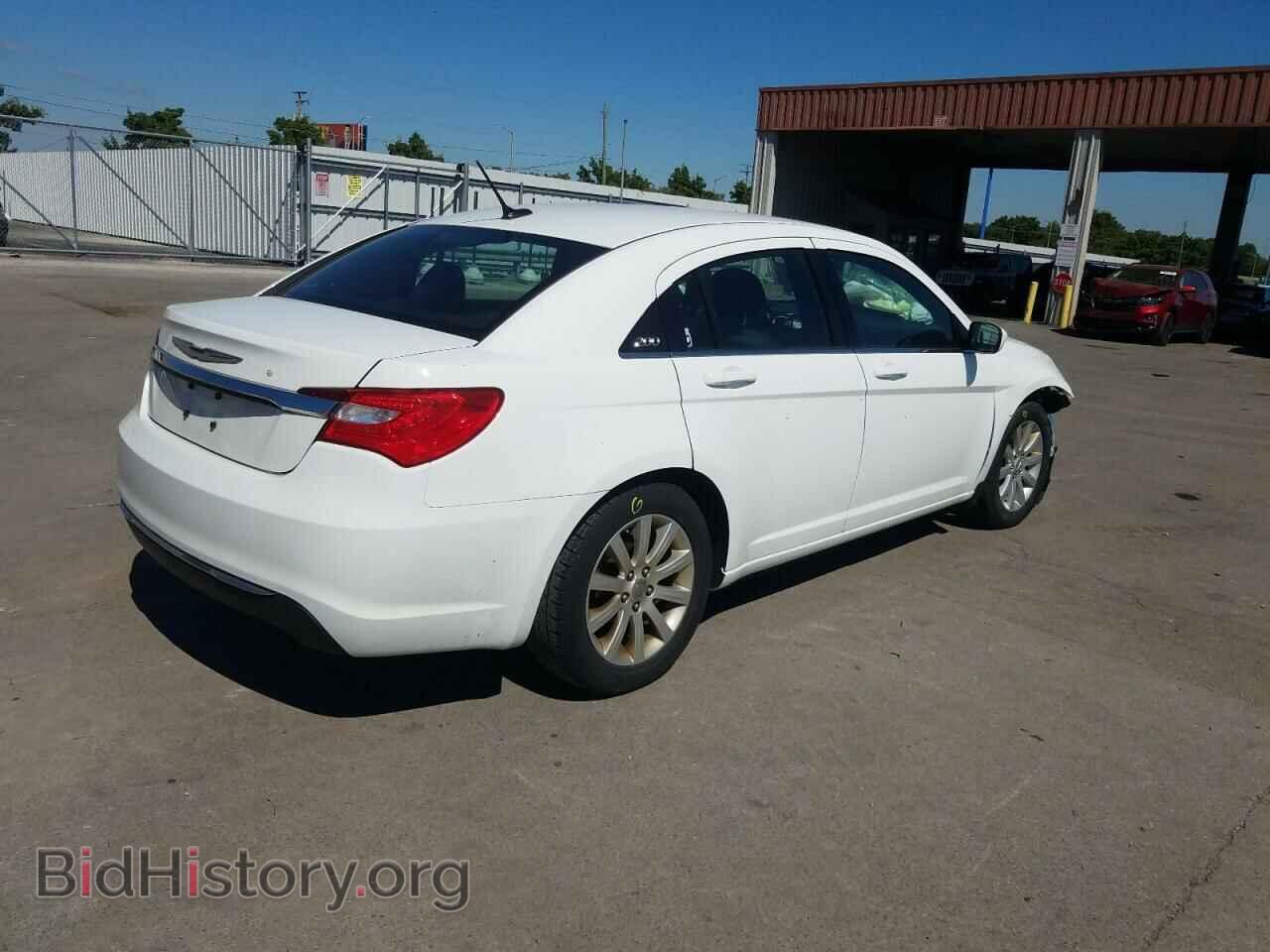 2013 CHRYSLER 200 - VIN: 1C3CCBBB3DN601639 - Фото 4