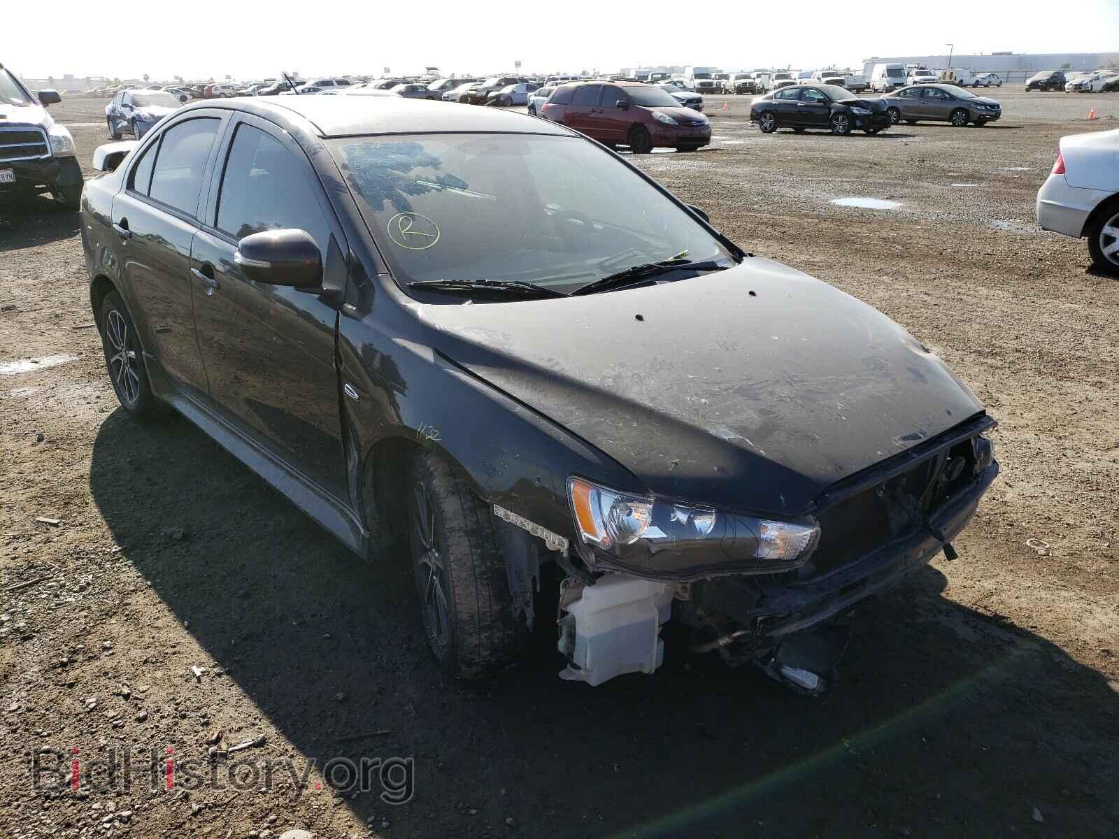 Photo JA32U2FUXHU002134 - MITSUBISHI LANCER 2017