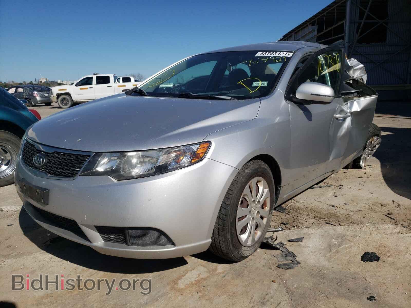 2013 KIA FORTE - VIN: KNAFU4A27D5731858 - Фото 2